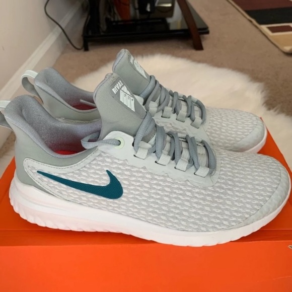 nike renew rival shoes